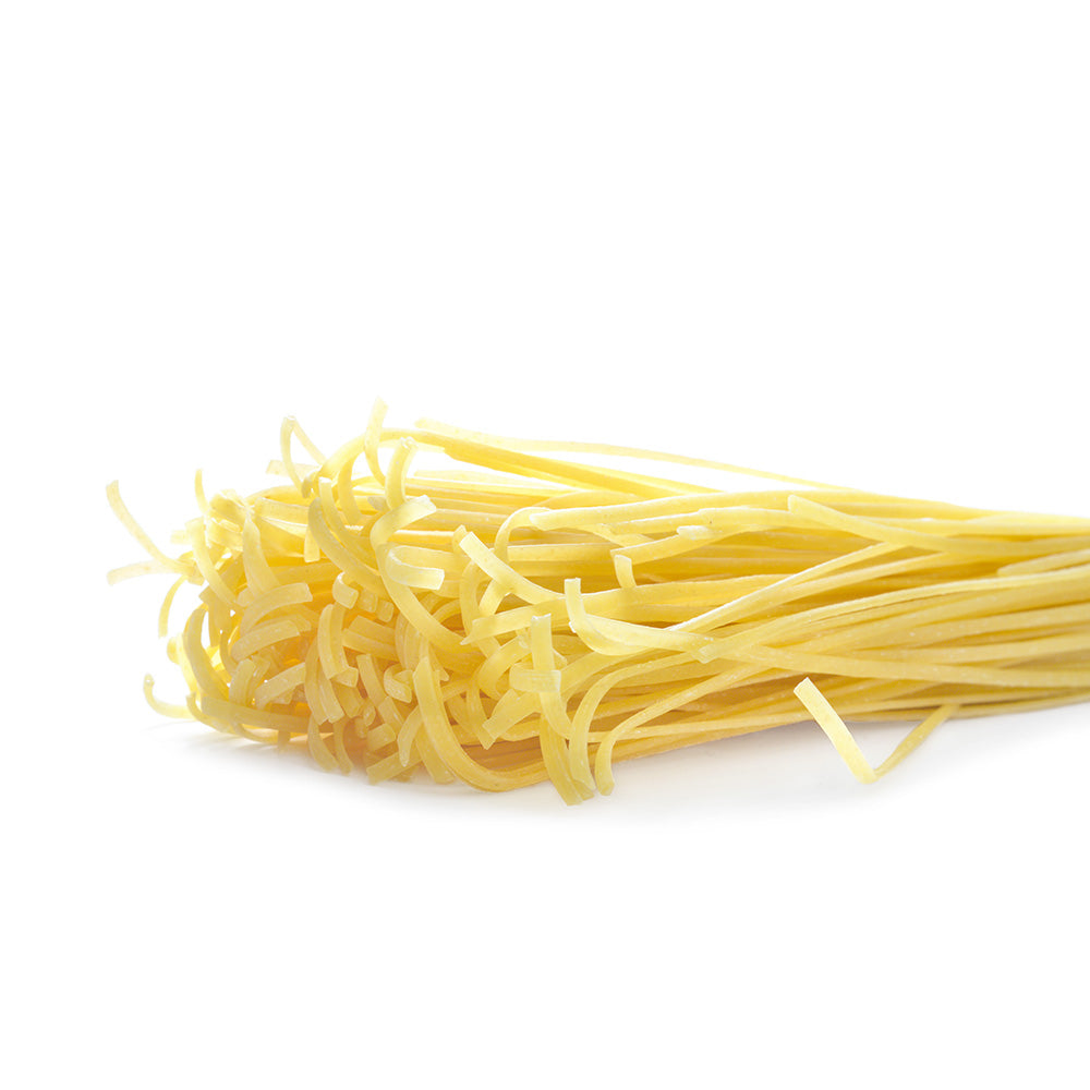 Close up of a pile of dried Dagostino Linguine Pasta